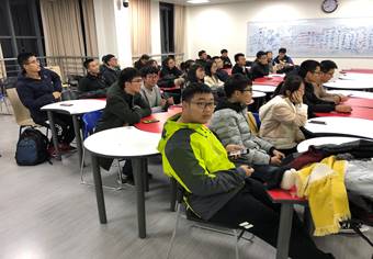 D6DCFBAFABBB2F8BDF0B9D99DD53DFEC